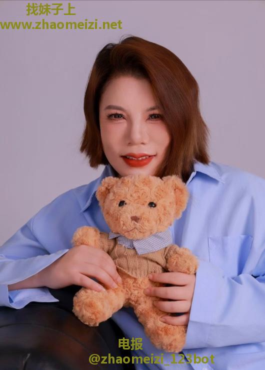 和平性感轻熟姐姐