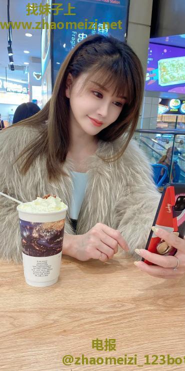 雨花小骚爱吃鸡