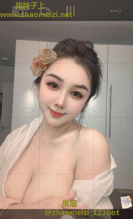 西塔轻熟女燕燕