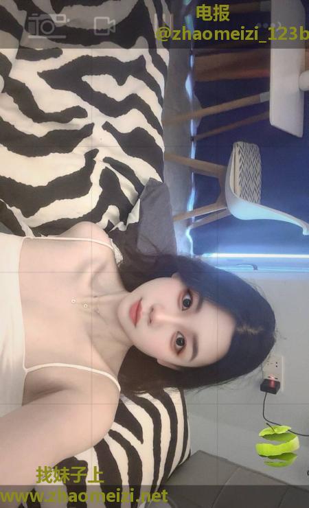 吴中长腿嫩妹橙橙