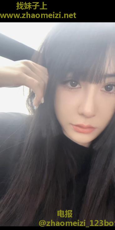 天河性感身材七七