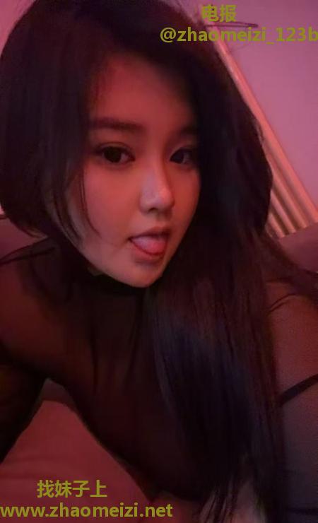 铁西大奶性感骚妇