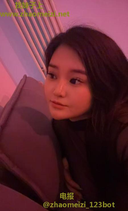 铁西大奶性感骚妇