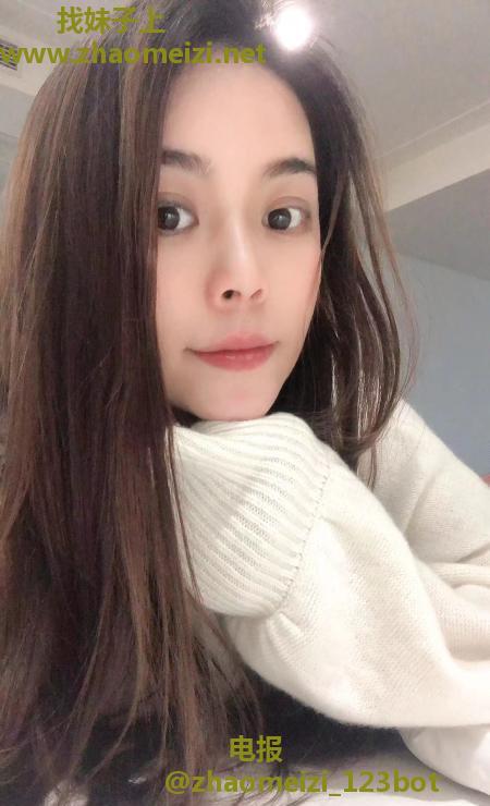 长腿细腰美女糖糖