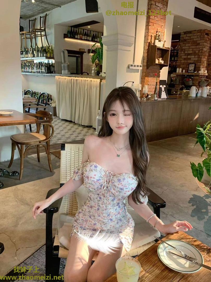 极品尤物激情一夜