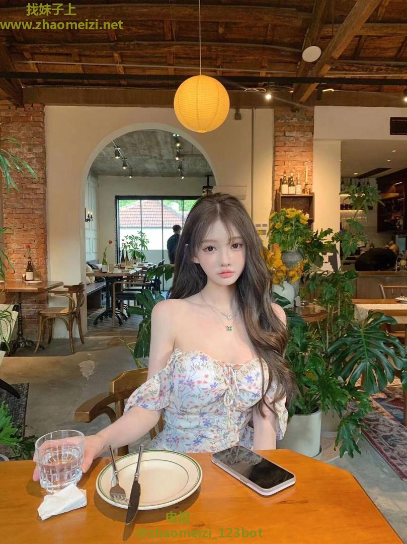 极品尤物激情一夜