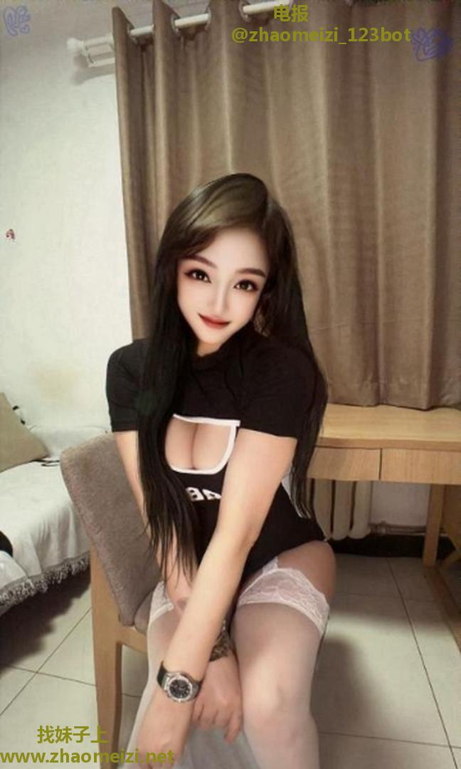 风骚妩媚多姿骚妹