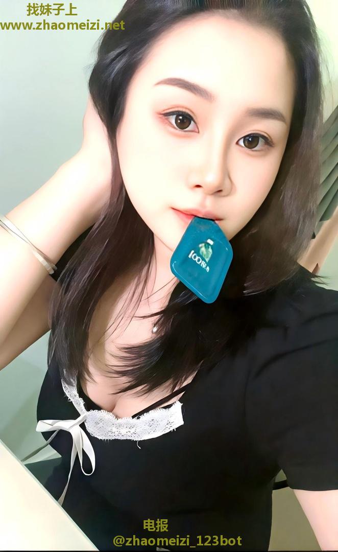 居家38D奶香小姐姐