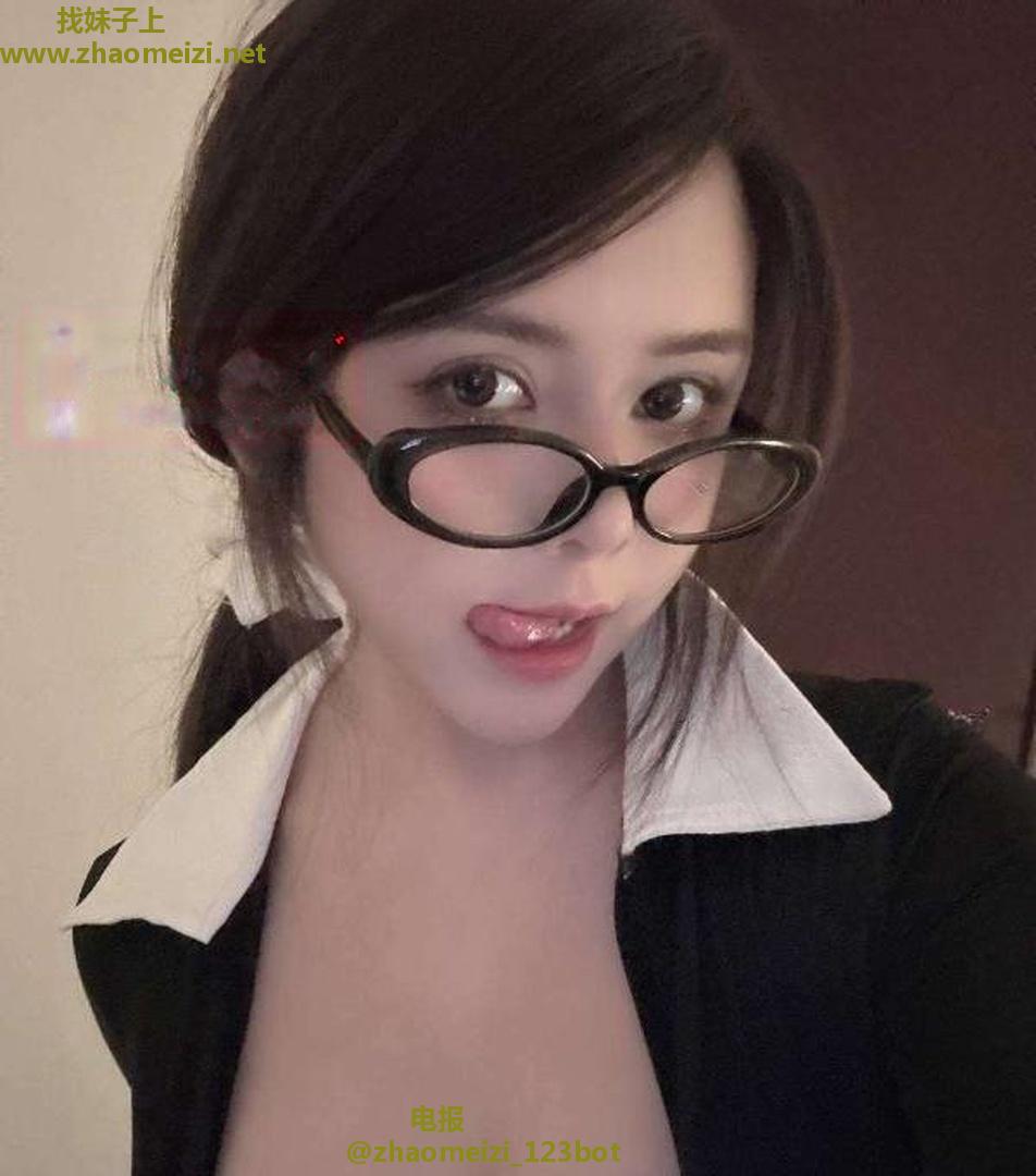 姿势多柔软度高