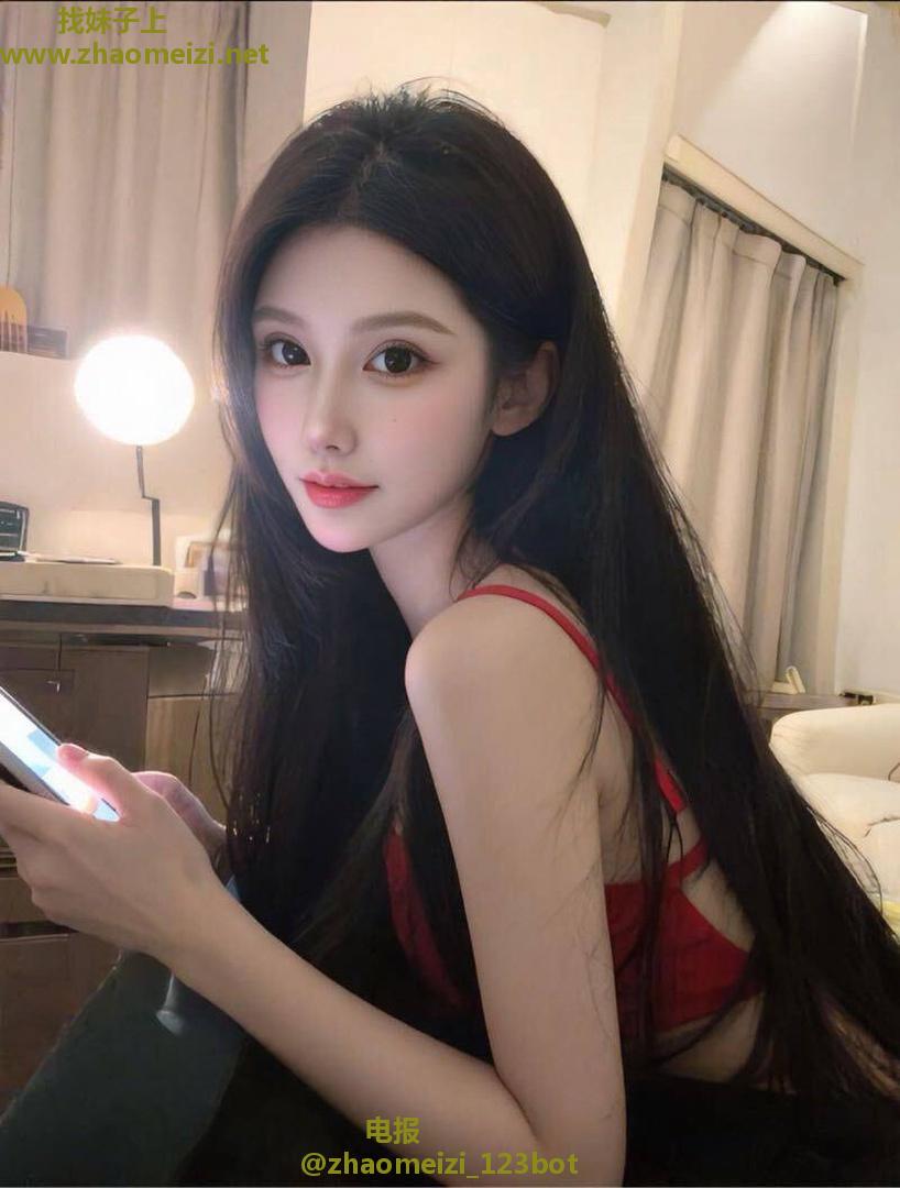 极品长腿性感蕾丝小妹