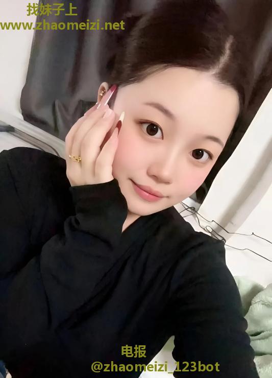 铁西娃娃脸小骚货