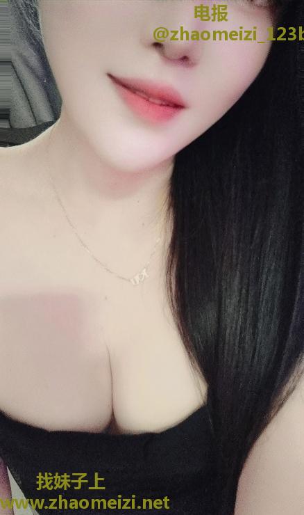 肤白大长腿依晨