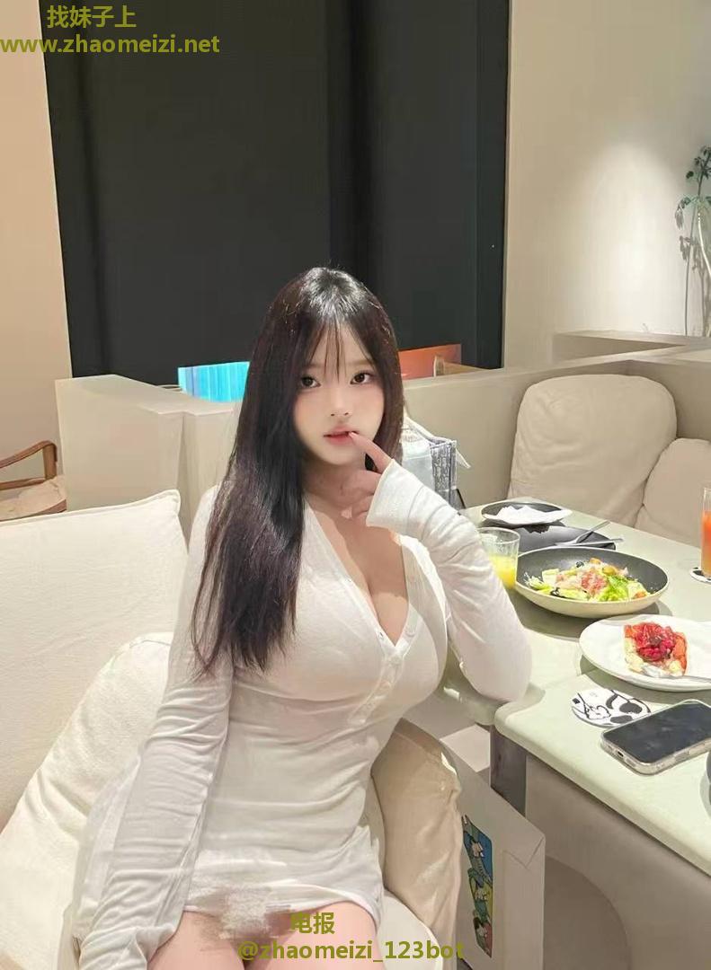 天然一线极品巨乳姐姐