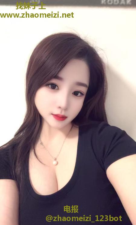 天河巨乳小桃子