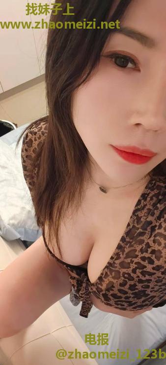 大石坝潮喷御姐