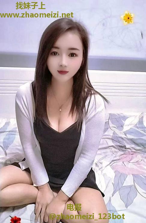 温柔服务好大胸妹子