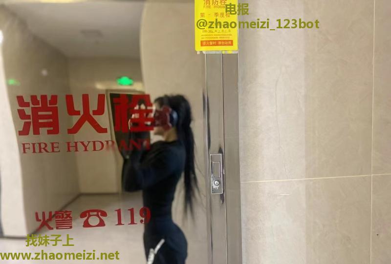 东湖健身小美女