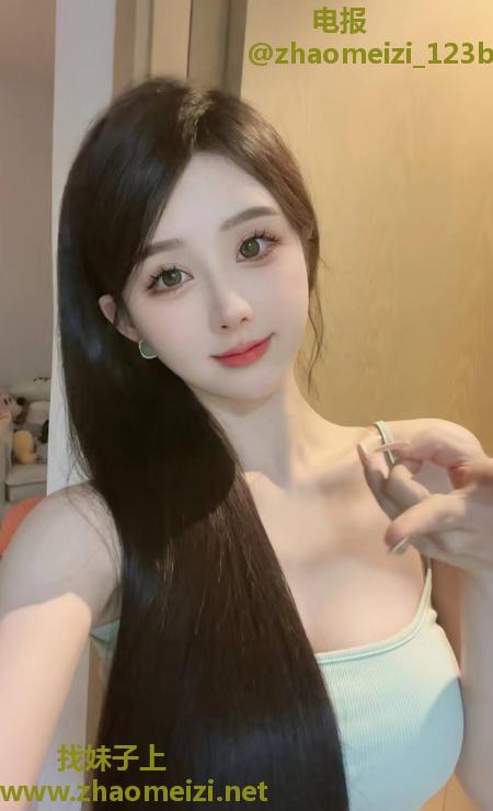 妩媚性感女友感雅琪