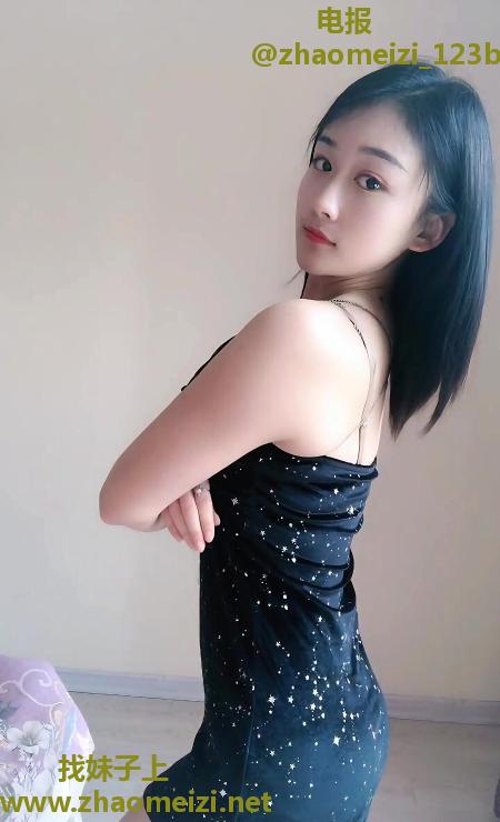 性感小蛮腰萌萌