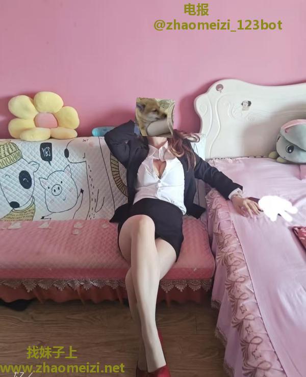 制服丝袜的诱惑