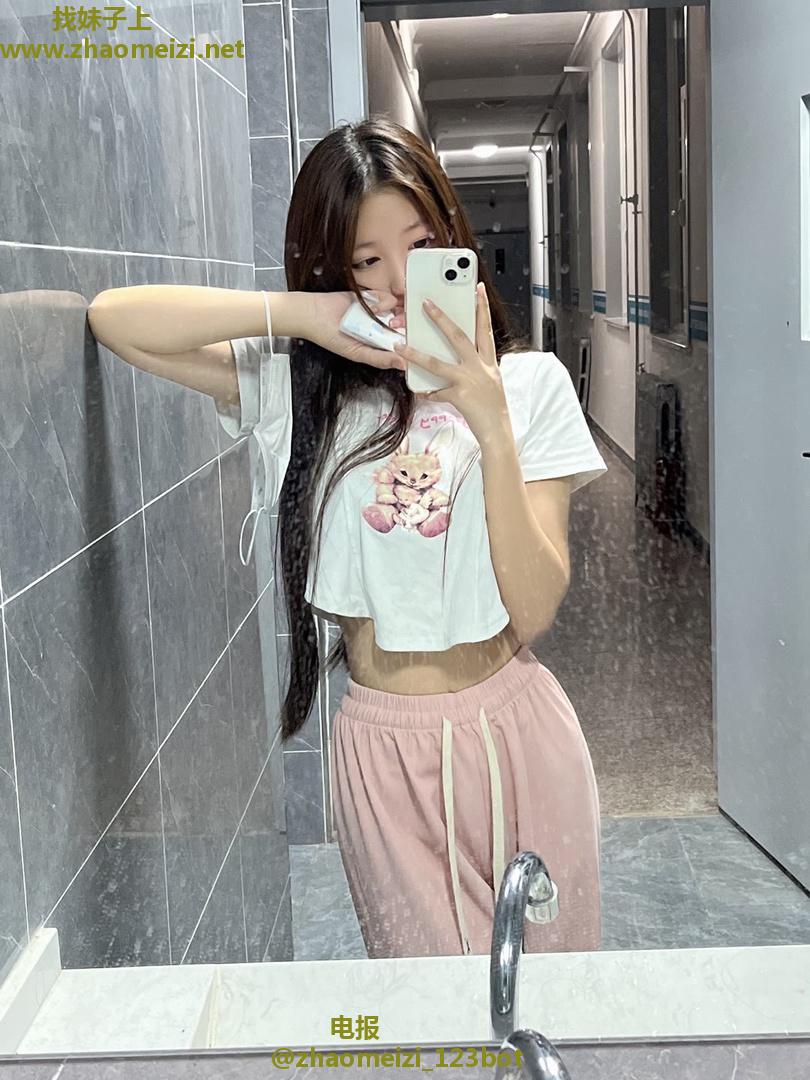 常熟妹子丰满诱人水多奶大