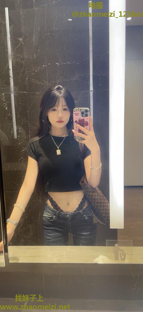 河西清纯美女下海