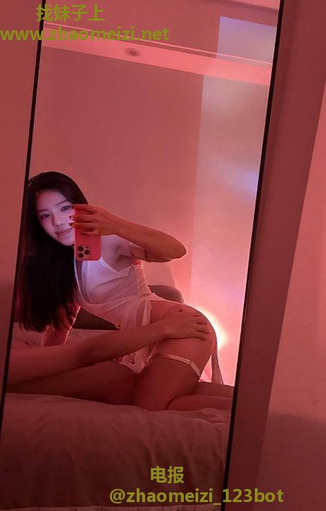 吴中情趣性感小骚货