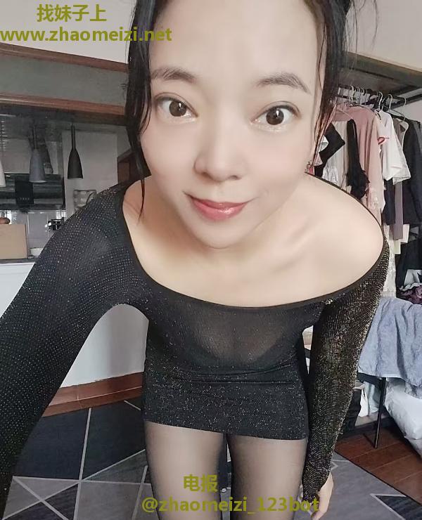 后入瑜伽少妇叶子