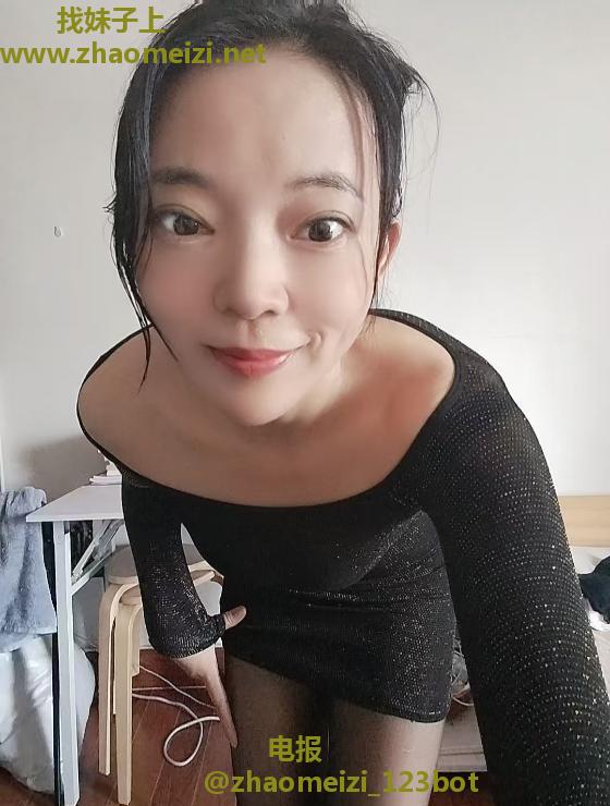 后入瑜伽少妇叶子
