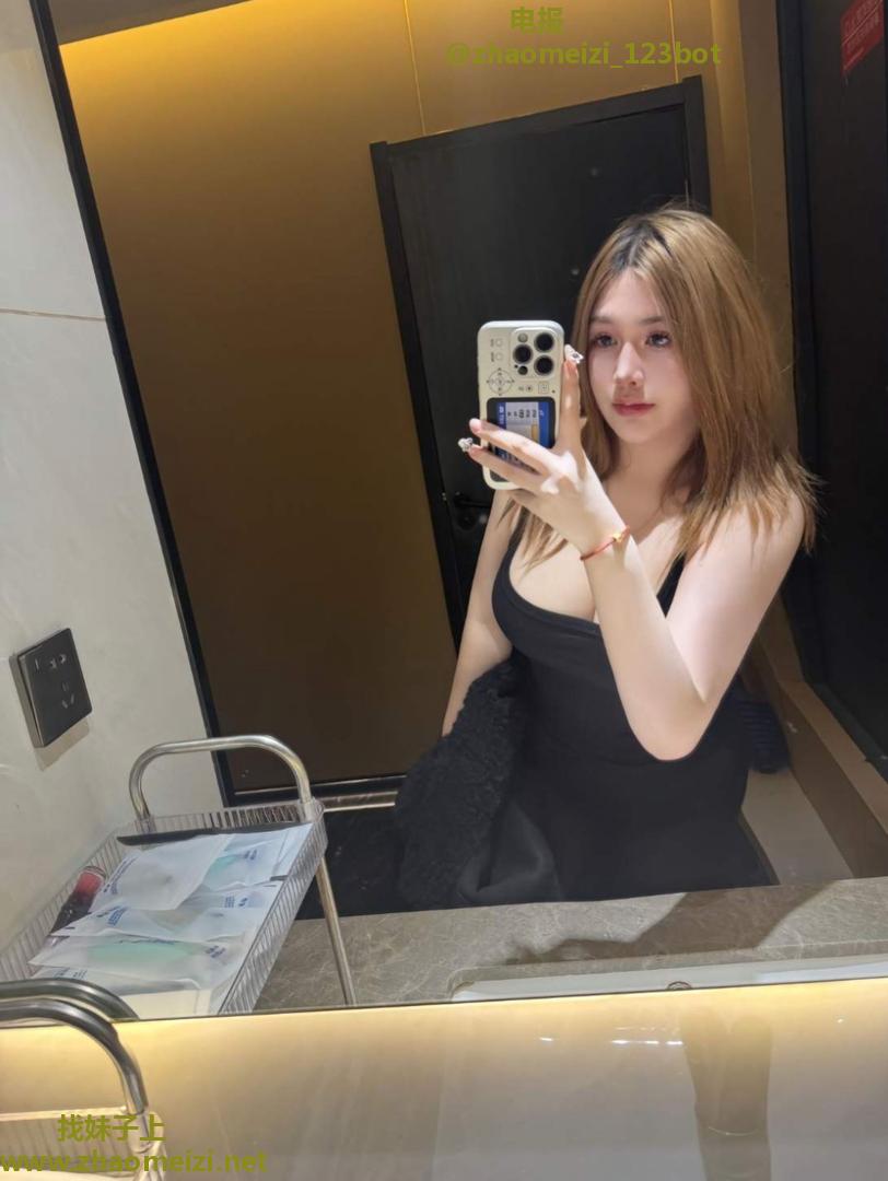 纯情丰满白虎冰冰