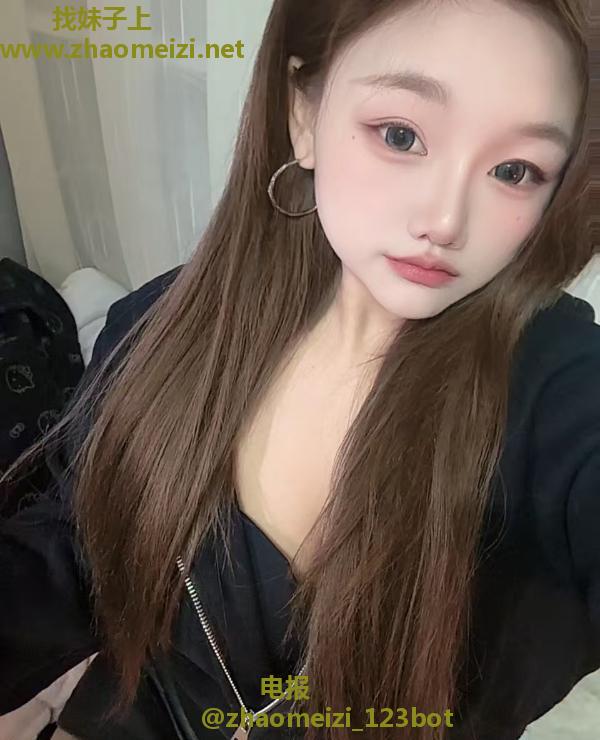 实惠丰满微胖妹妹