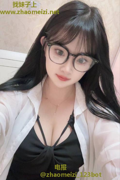 二刷童颜巨乳可可