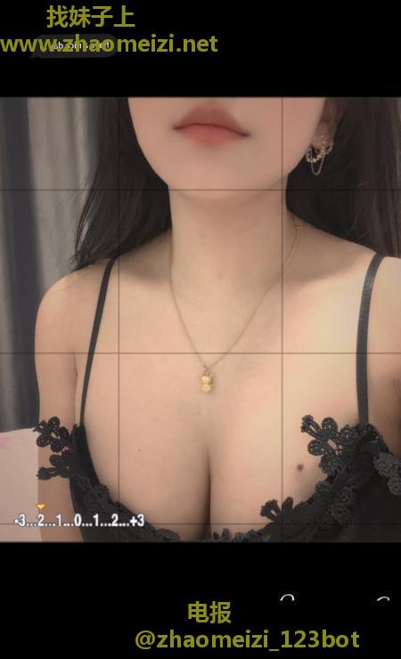 武昌大熊七月妹妹