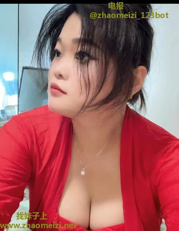 小姐姐过年不休