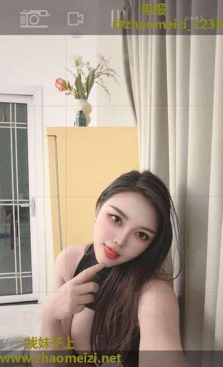 春节不回气质风骚女