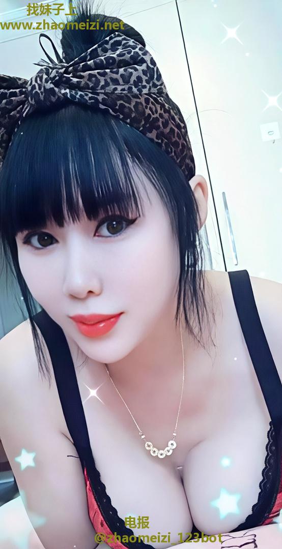 浦东留守大奶少妇