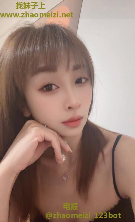 身材棒棒小姐姐