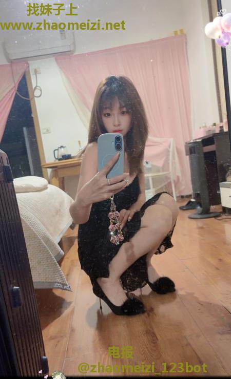 身材棒棒小姐姐