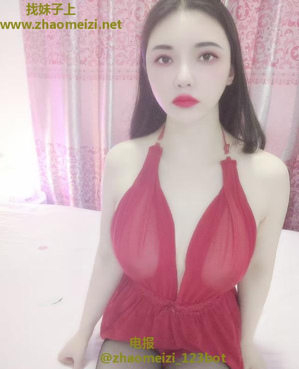 假期开课的白虎少妇