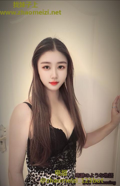 颜值性价比骚妹子