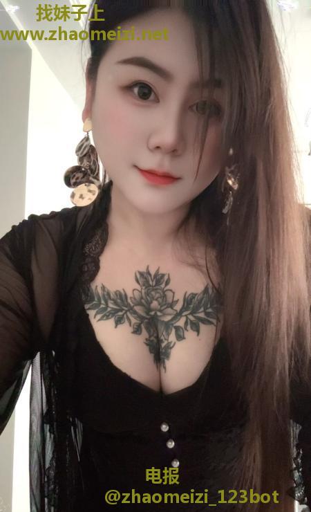 包河三通大胸女