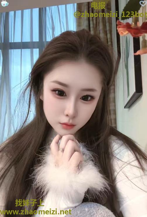 三通全能高颜值小姐姐