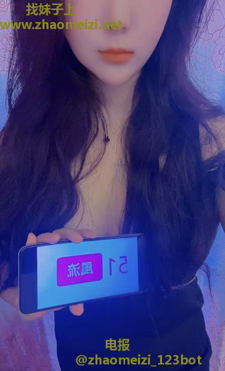 真舌毒龙美少妇