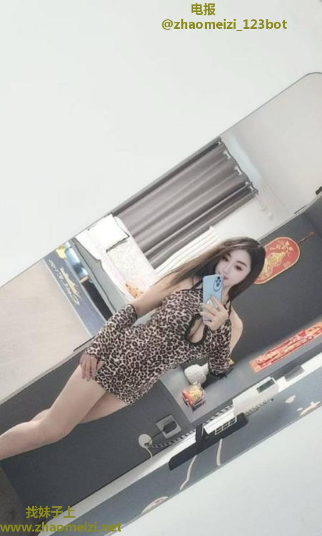 性感美乳身材好小姐姐