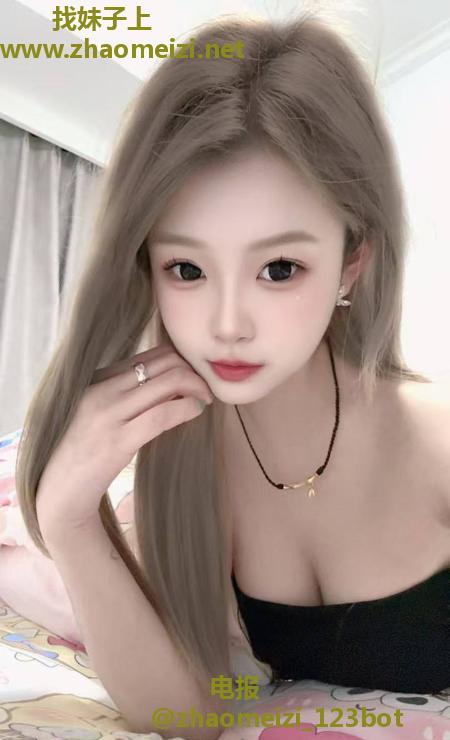 常熟肤白颜值小女友