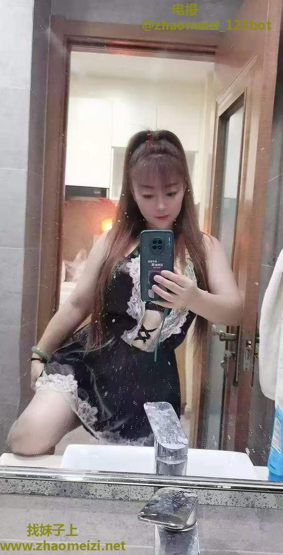 东北大胸性感小少妇