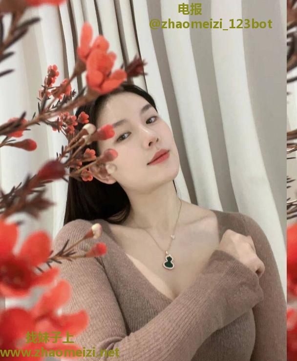 南山性感娇娘佳佳