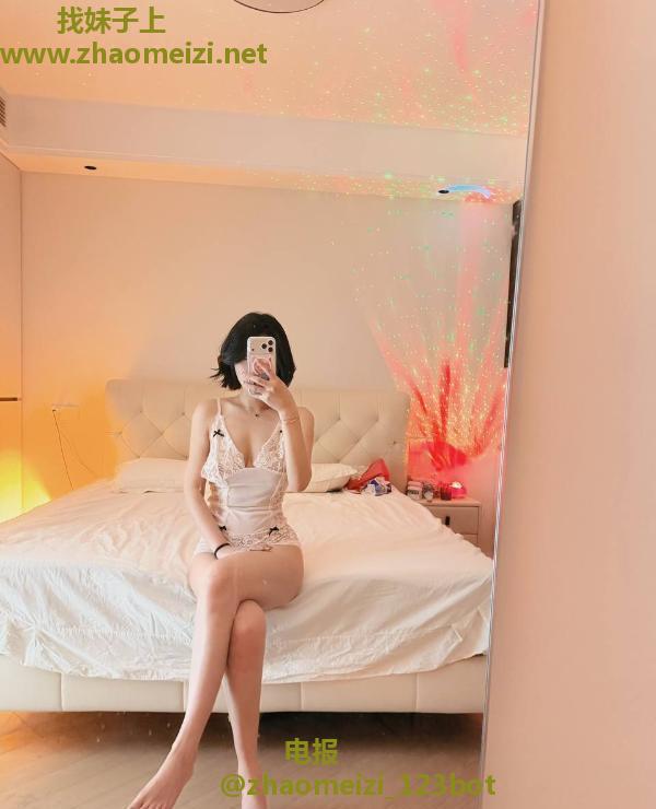 宝藏女友MiCo老师