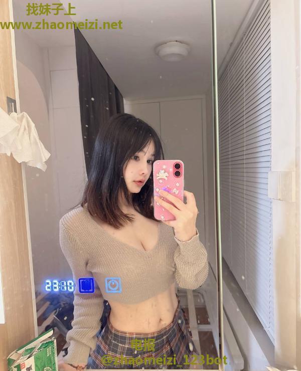 骚浪服务女友悠悠