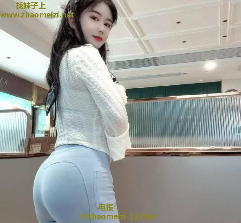 罗湖蜜桃臀瑜伽希希